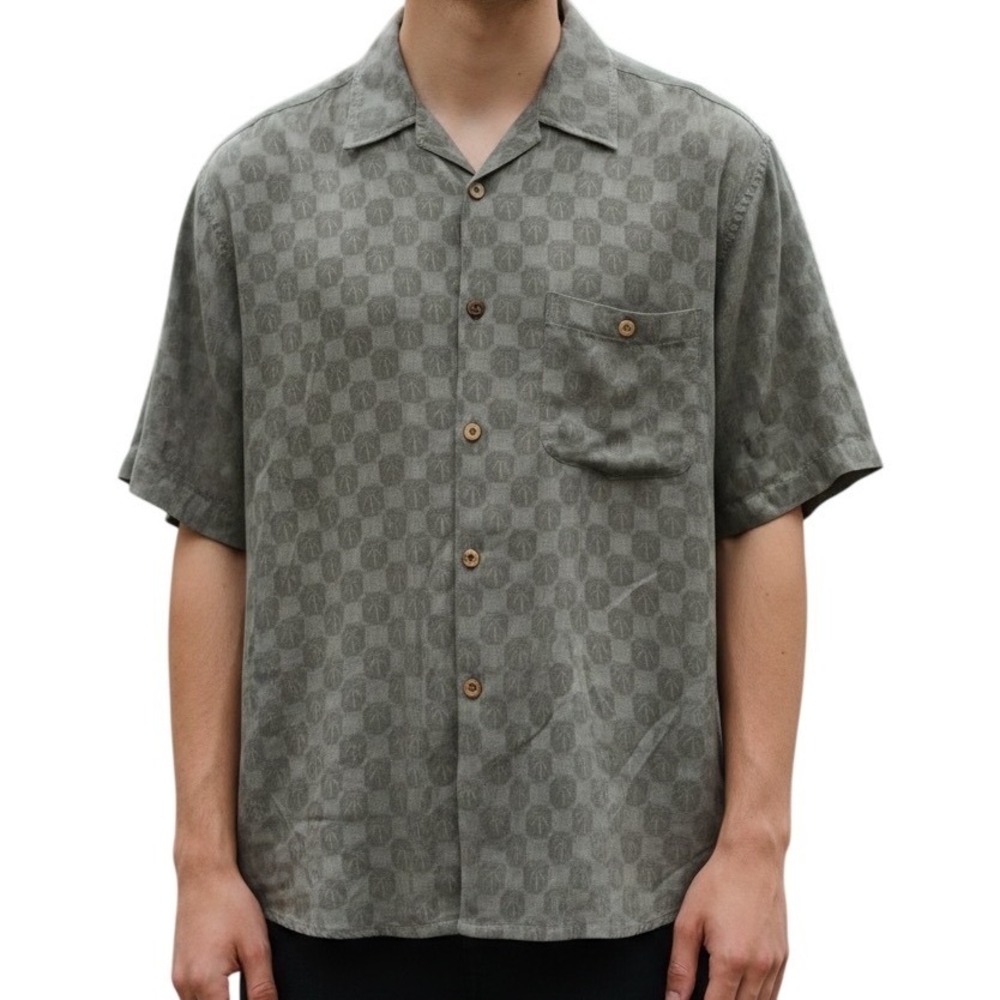 Island Republic Palm Tree Print Shirt Mens Medium Button‎ Up Tan Vacation